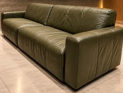 Sofá em couro natural 2,80 m da WJ Design